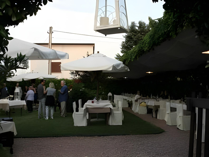 Food & Drinks 5, Alla Nave, Padua