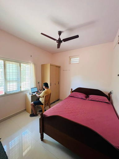 Bedroom 2, Prakruti Home stay, Kodagu