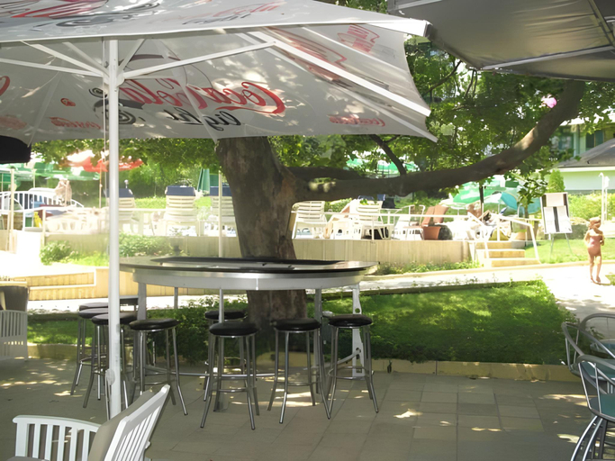 Food & Drinks 5, Hotel Silver - All Inclusive, Parking available subject to availability, Varna