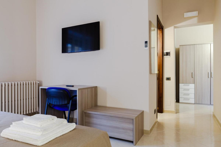 Others 5, B&B SALento, Lecce