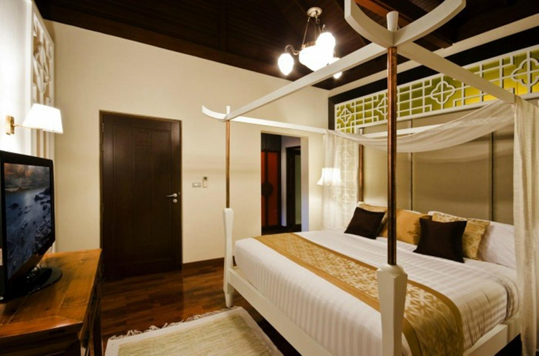 Bedroom 13