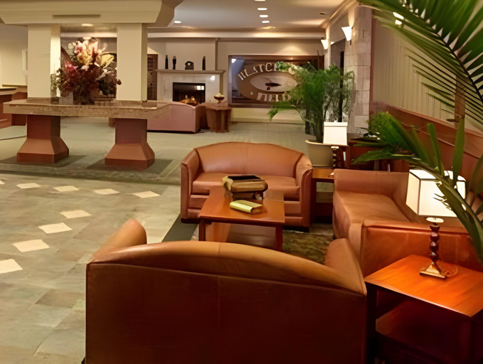 Public Area 3, Chateau Nova Kingsway, Division No. 11