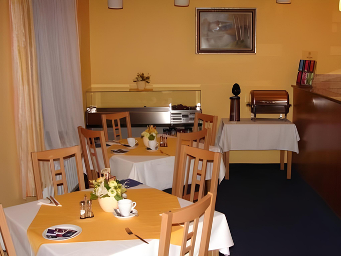 Food & Drinks 5, Hotel Apollon, Litoměřice