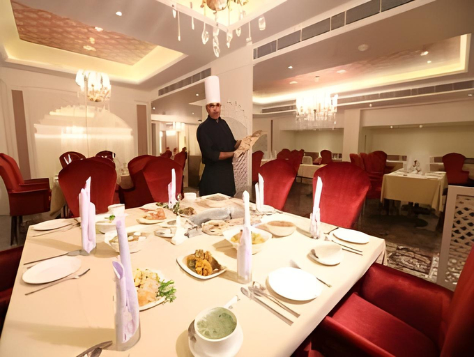 Food & Drinks 4, Amaya Hotel, Bareilly