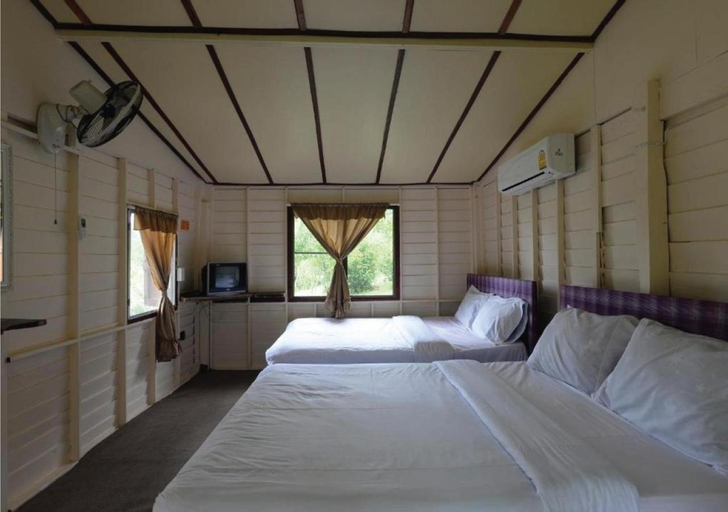 Bedroom 6