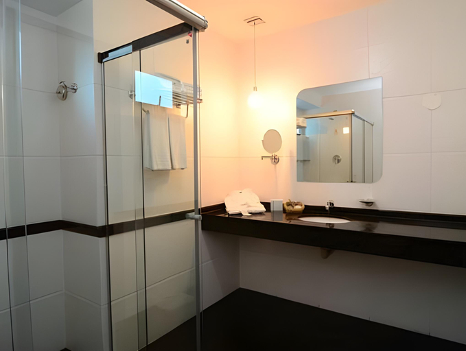Bathroom 5, Constantino Hotel e Eventos, Juiz de Fora