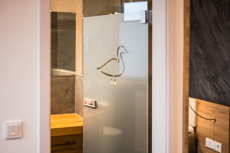 Bathroom 4