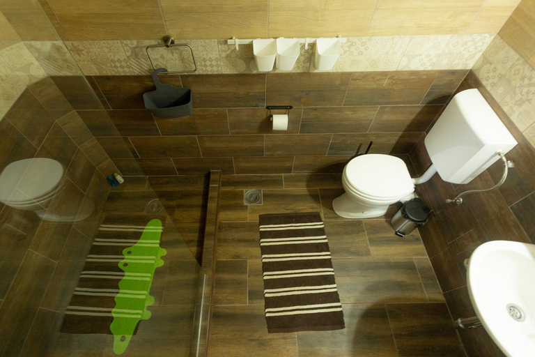 Bathroom 2, Guesthouse Silvani, Kruševac