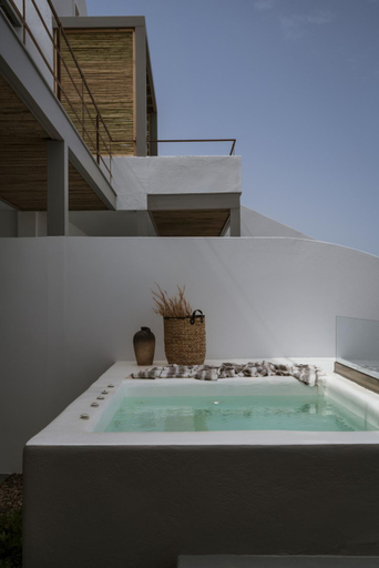 Sport & Beauty 4, Coco-Mat Hotel Santorini, South Aegean
