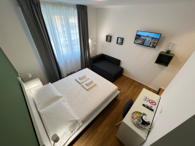 Bedroom 4, Near Vatican Guest House Irnerio47, Roma