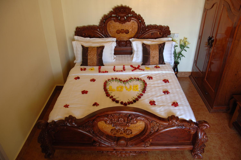 Bedroom 18