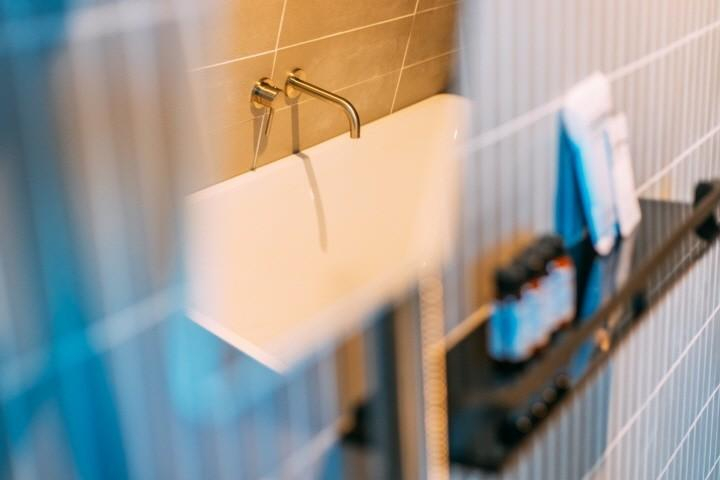Bathroom 9