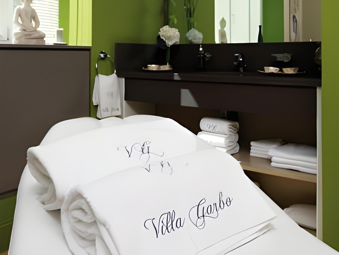 Bedroom 2, Anchor Cannes Riviera - New Opening, Alpes-Maritimes