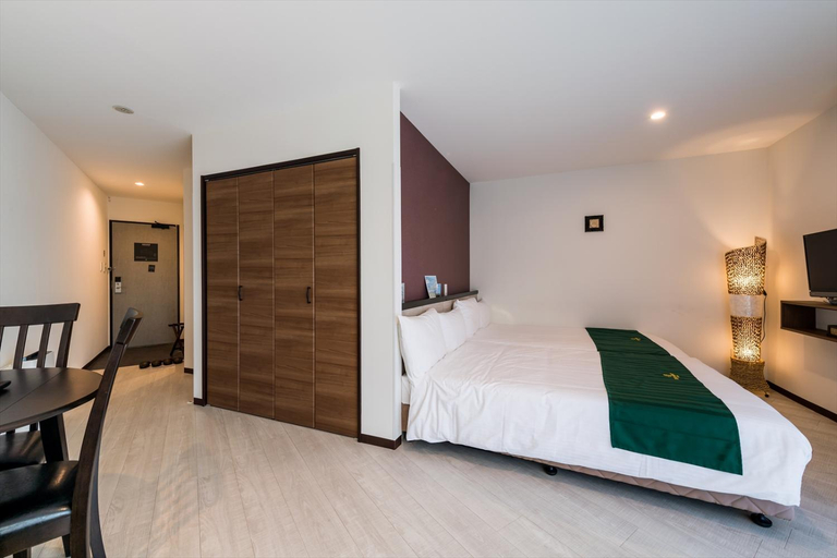 Bedroom 25