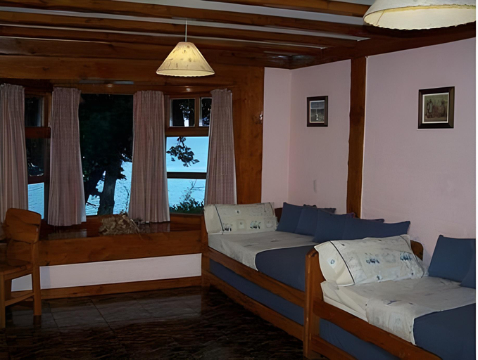 Bedroom 3, Costa Brava Apart Hotel & Suites, Bariloche