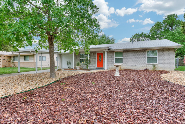 1, Crown - A Birdy Vacation Rental, Bexar