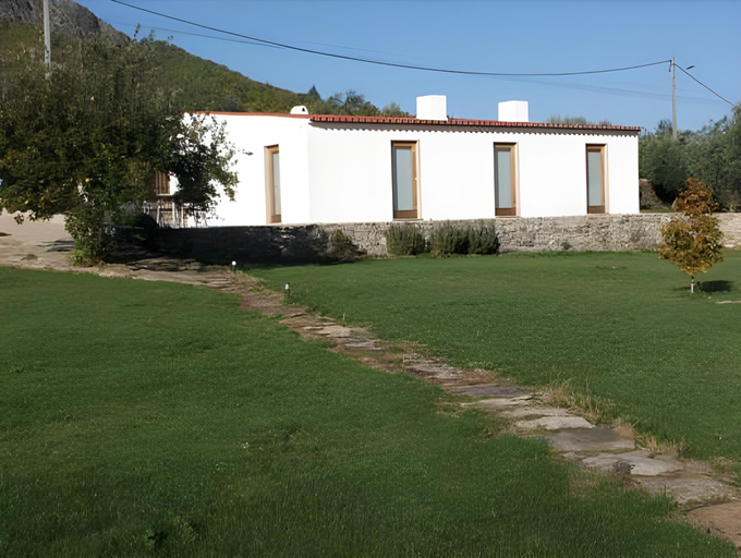 Others 4, Quinta d'Abegoa, Marvão