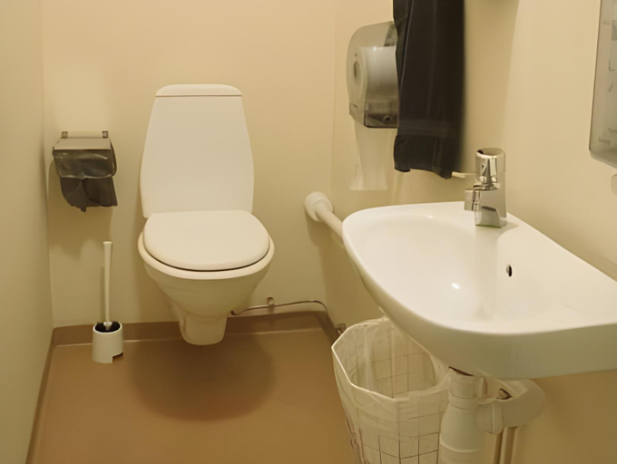 Bathroom 3, Jarnvagshotellet, Gävle