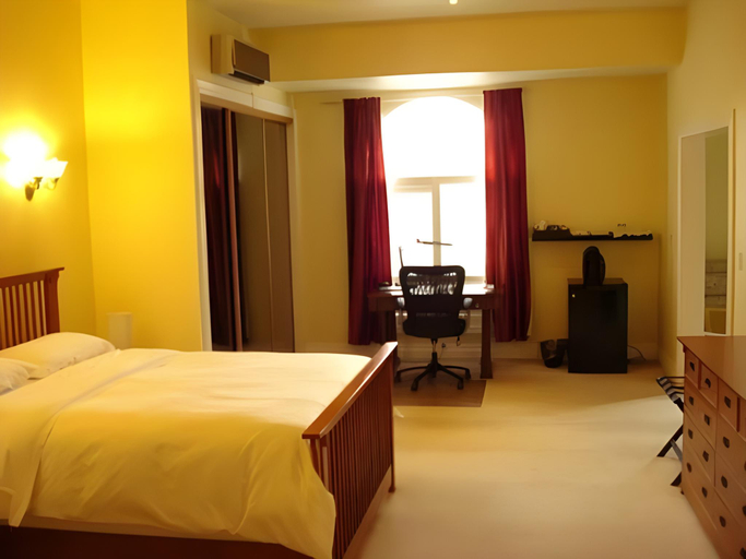 Bedroom 2, Grey Rose Suites, Grey