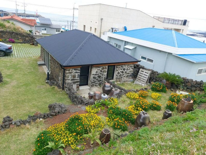 2, Jeju Pyeongdaemaru Pension, Jeju