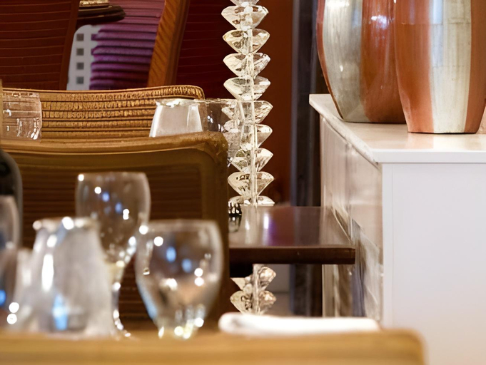 Food & Drinks 5, The Beaufort, Raglan, Monmouthshire