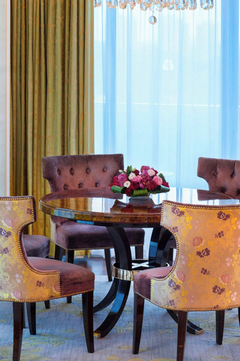 Dining Room 9