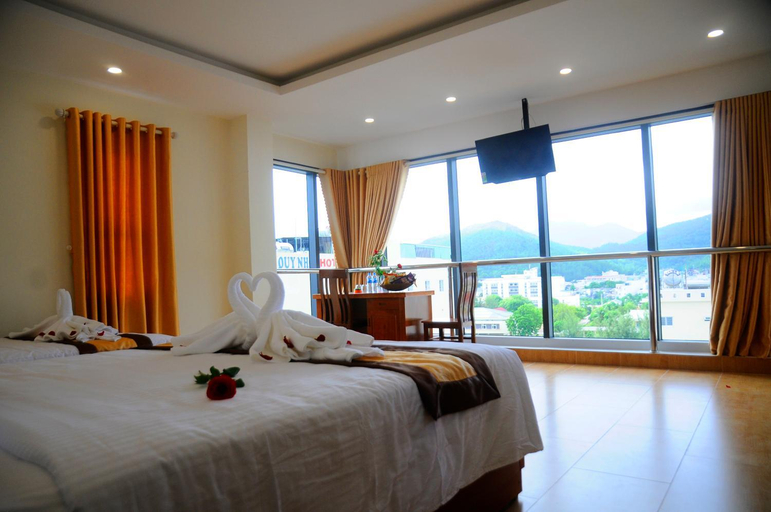 Bedroom 8