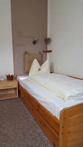 Bedroom 2, Gastehaus Stadtschaenke, Sächsische Schweiz-Osterzgebirge