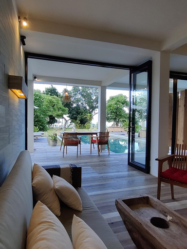 Others 5, JOGLO APONG Beachfront Apartment, Buleleng