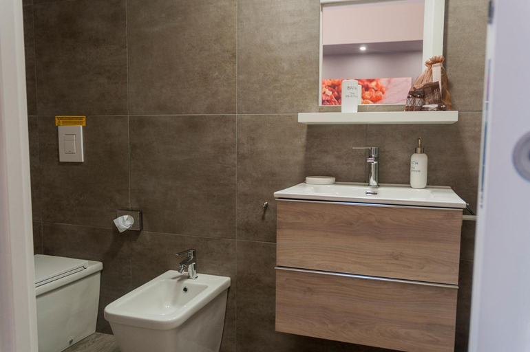 Bathroom 8