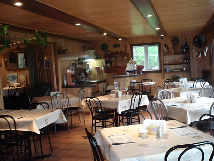 Food & Drinks 4, Motel la Maison de Travers, Charlevoix-Est