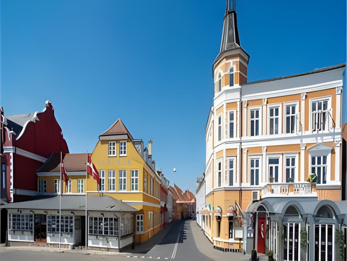 Others 4, Hotel Ærø, Svendborg