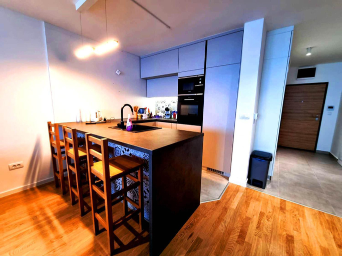 Dining Room 6