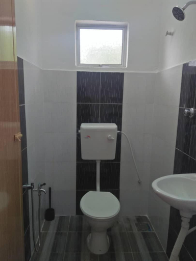 5, FAFA ROOMSTAY TANJUNG MALIM, Batang Padang