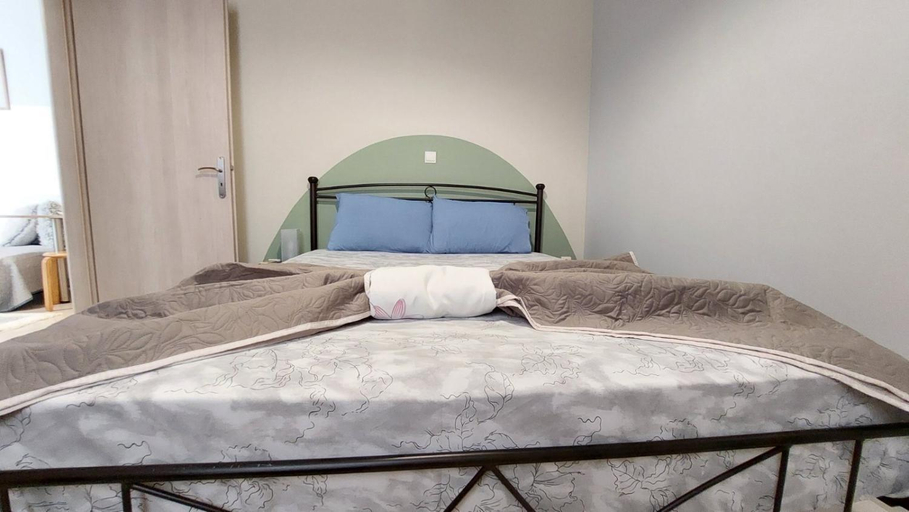 Others 5, cozy minimal apartment, Attica
