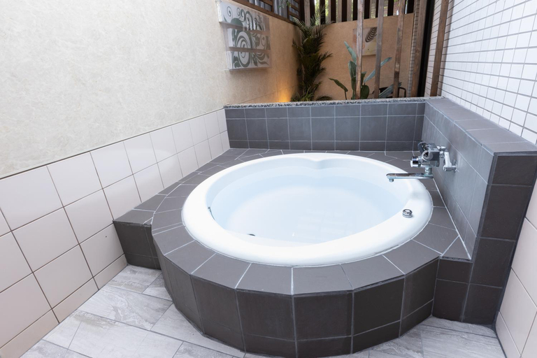 Bathroom 2, ホテル ロコガーデン 三重菰野, Yokkaichi