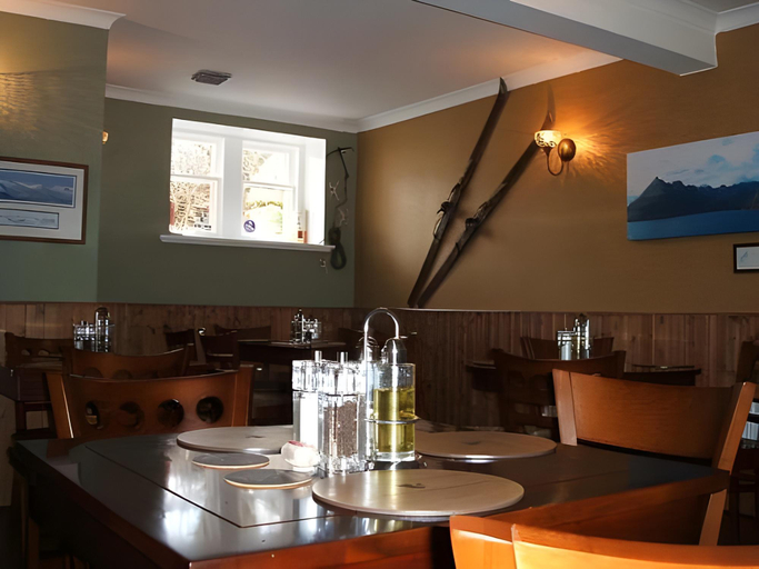 Food & Drinks 5, Invergarry Hotel, Highland