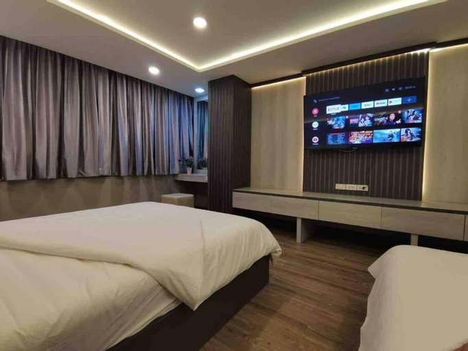 Bedroom 18