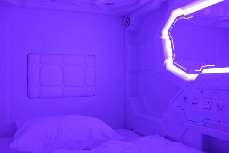 Others 3, AV-1 Capsule Hotel, Shevchenkivs'kyi