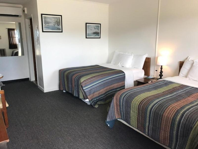 Bedroom 8