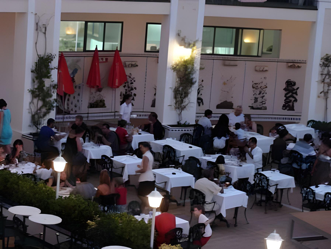 Food & Drinks 5, Pino Alto, Tarragona