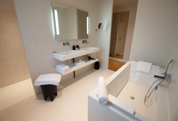 Bathroom 3, Maison M Troyes, Aube
