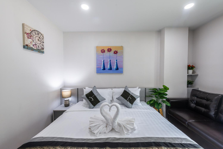 Bedroom 6