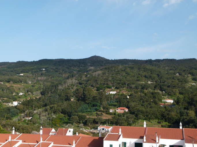 Others 5, Miradouro da Serra, Monchique