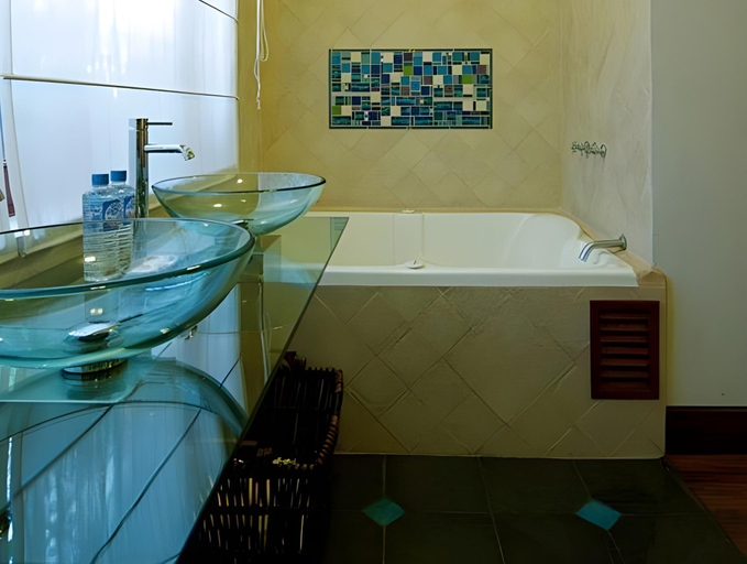 Bathroom 5, Boutique Hotel Casa Foch, Quito
