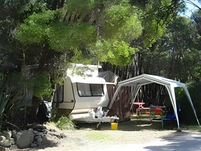 Others 4, Crayfish Creek Van and Cabin Park, Circular Head