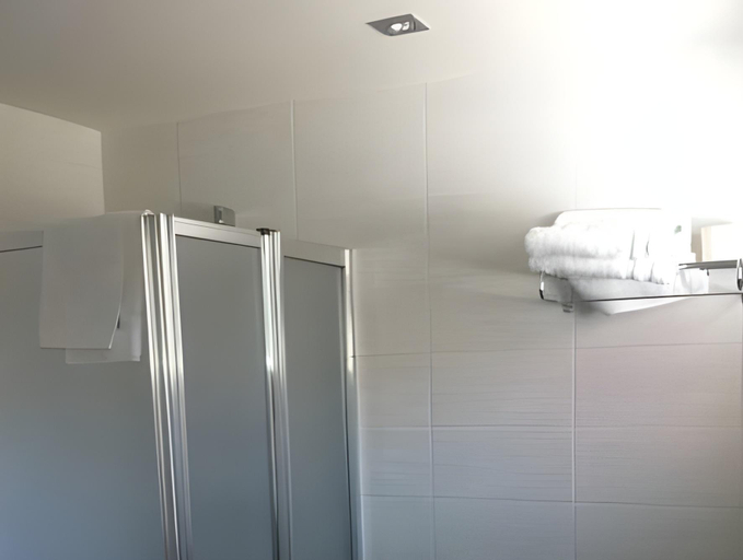 Bathroom 3, Hostal Rural Haizea, Navarra