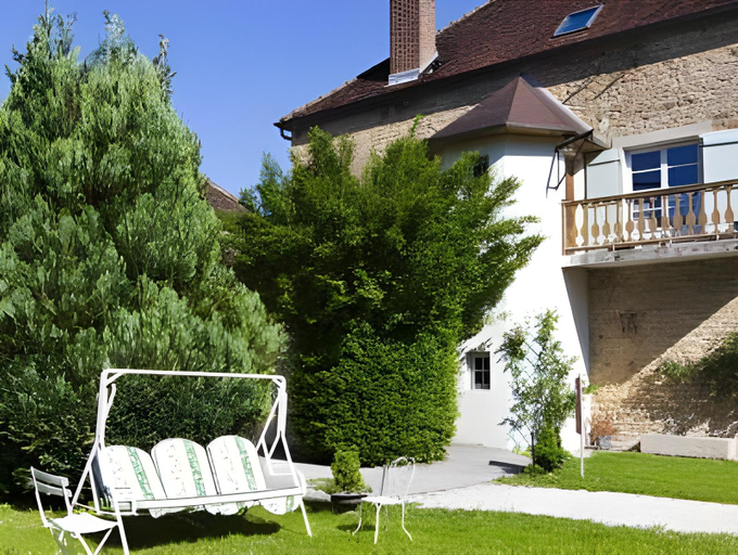 Exterior & Views 1, Hotel-restaurant Les Caudalies, Jura