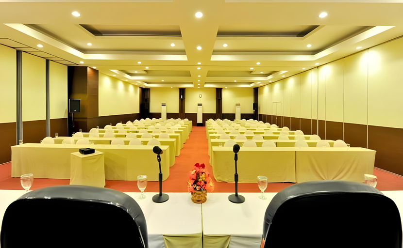 Business Facilities 25