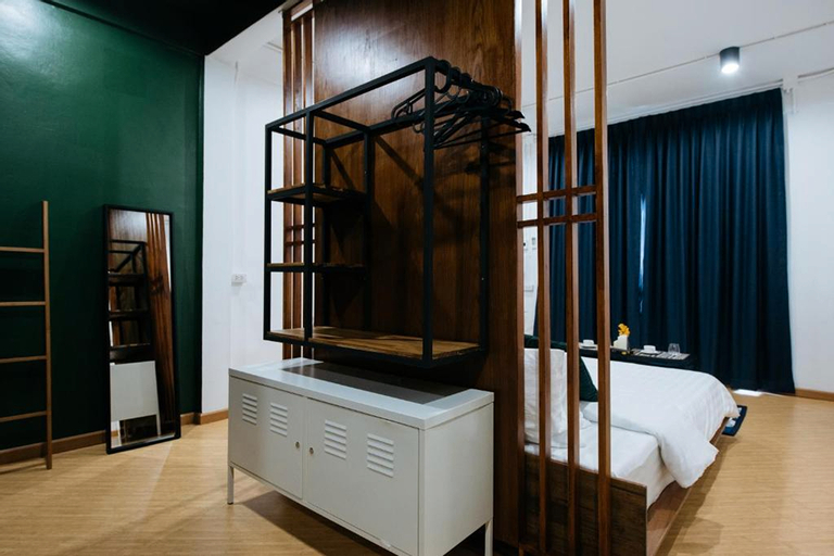 Bedroom 26